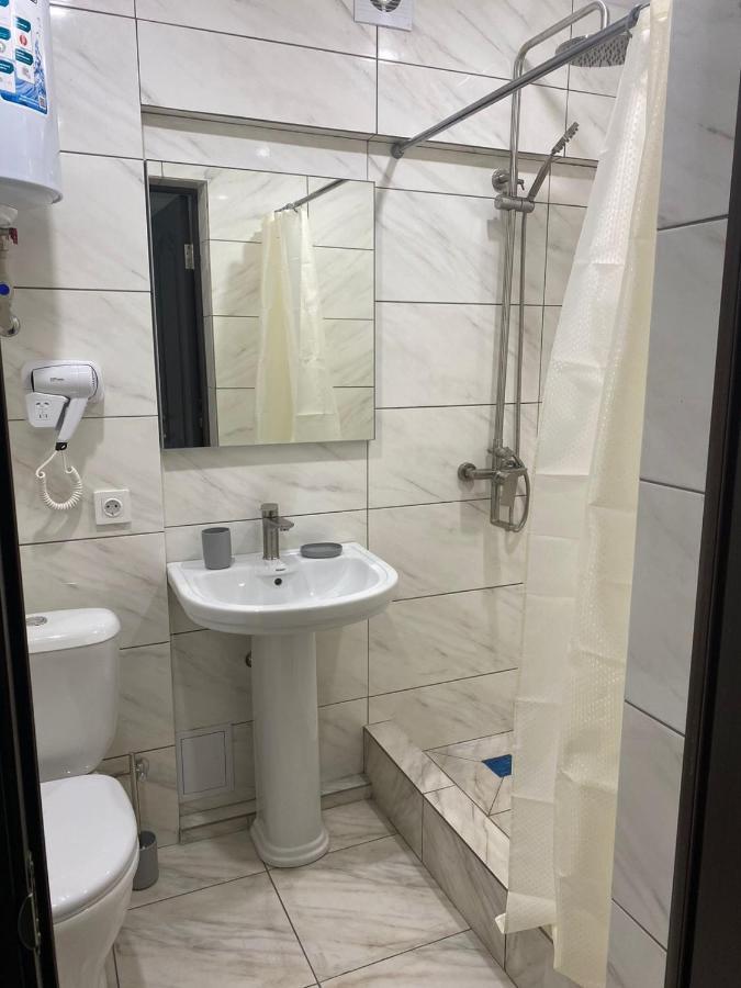 Hotel Гостевой Дом Атакар Gagry Zewnętrze zdjęcie