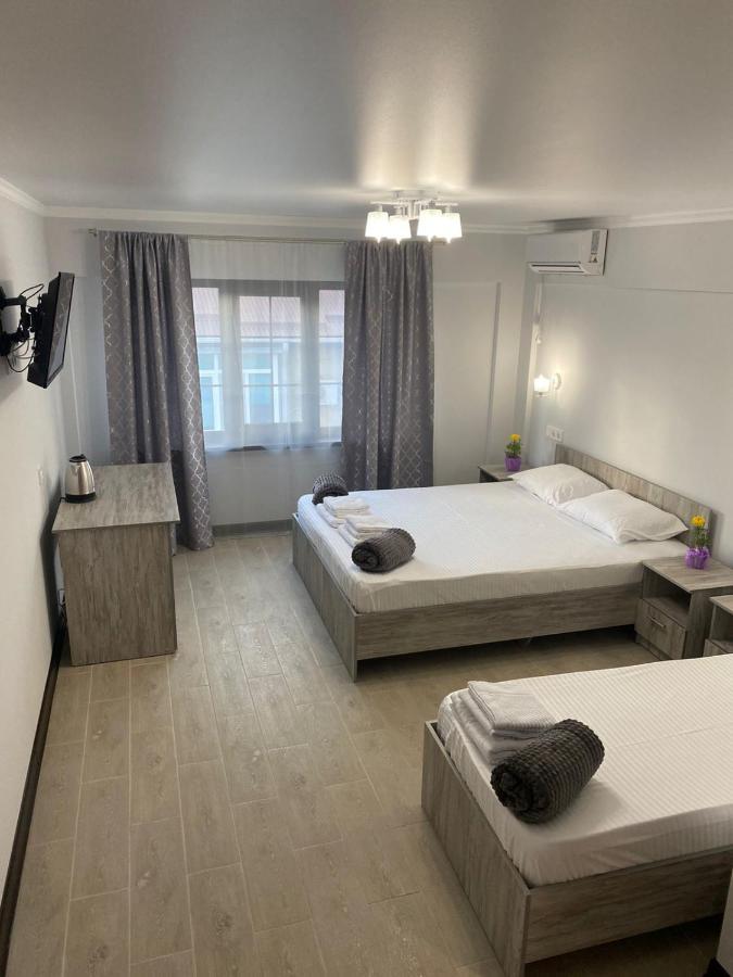 Hotel Гостевой Дом Атакар Gagry Zewnętrze zdjęcie