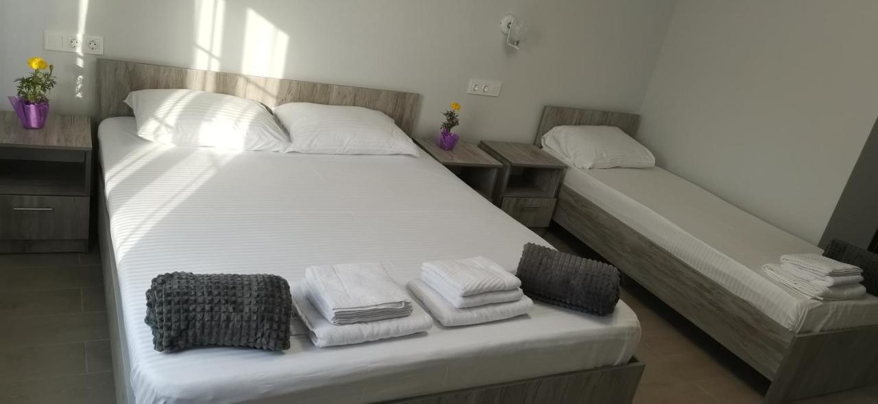 Hotel Гостевой Дом Атакар Gagry Zewnętrze zdjęcie