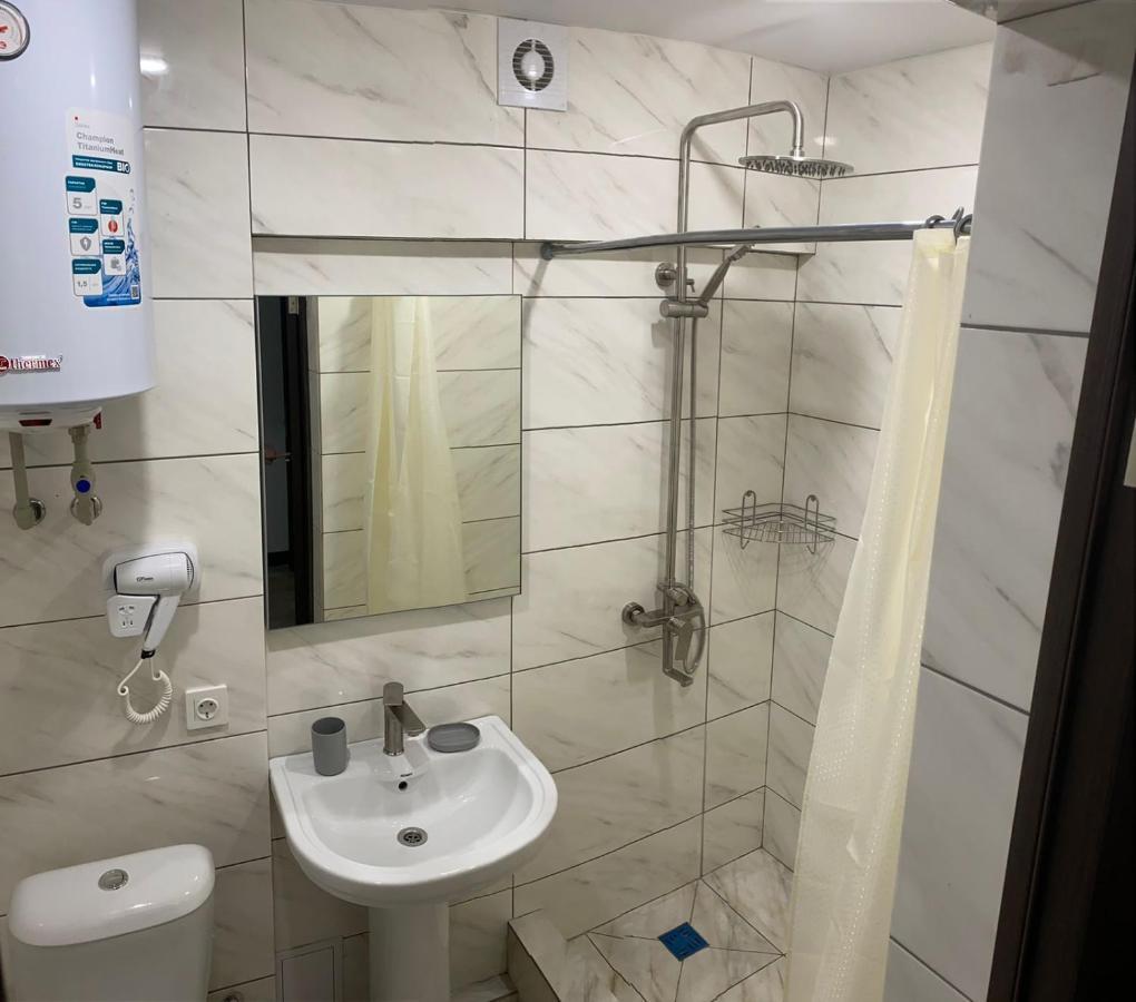 Hotel Гостевой Дом Атакар Gagry Zewnętrze zdjęcie