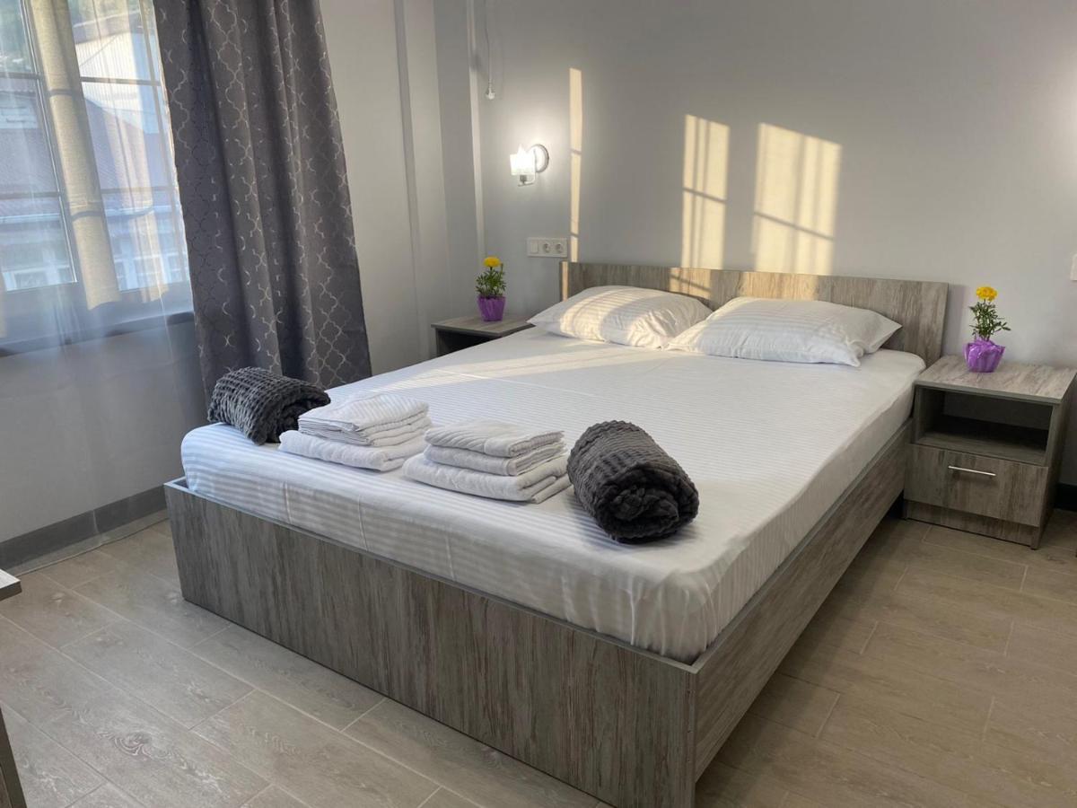 Hotel Гостевой Дом Атакар Gagry Zewnętrze zdjęcie